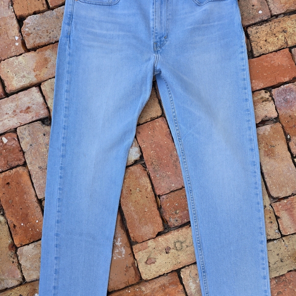 Levi's Classic Light Blue Straight Jeans 510 36x30 - Picture 4 of 6